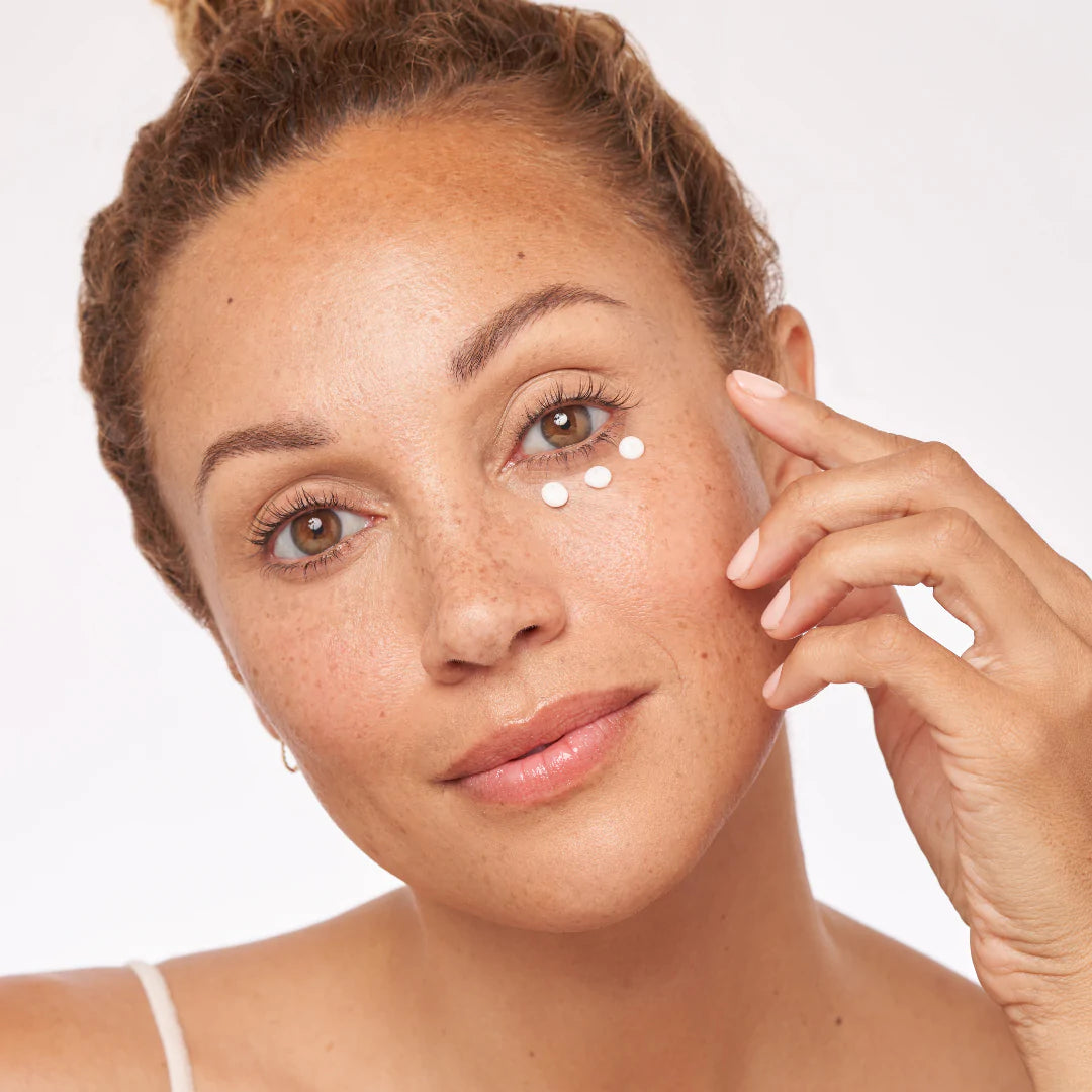 Restorative Eye Treatment with TriHex Treatment